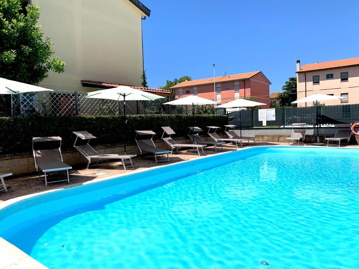 Residenza L'Ulivo Villa Alberese Luaran gambar